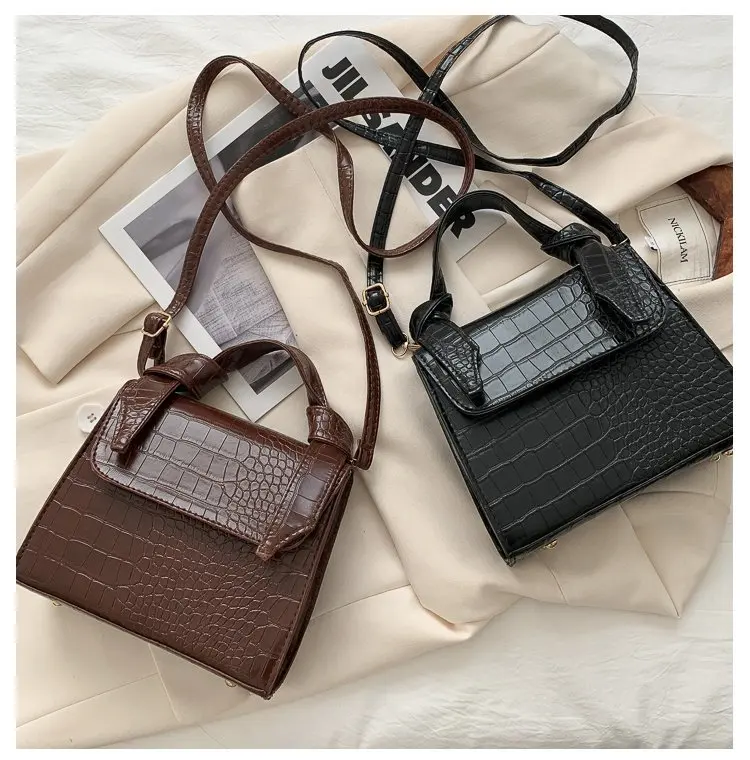 2021 Transparent PVC Handbag beach Shoulder bag Women New Trend Tote Hot Sale Jelly Color Plastic Clear Bag Large capacity