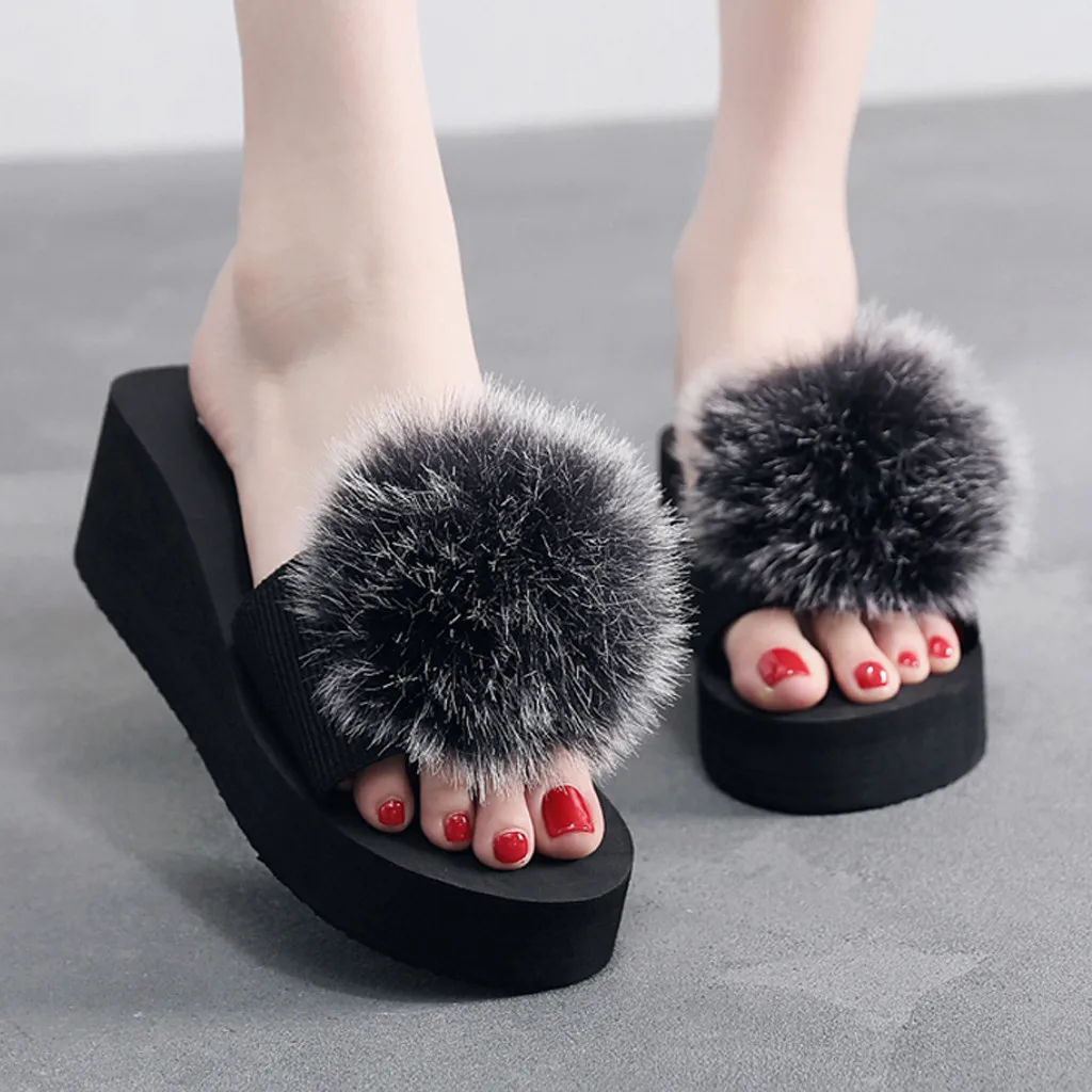 fuzzy flip flop slippers