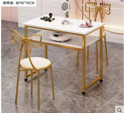 Manicure table and chair