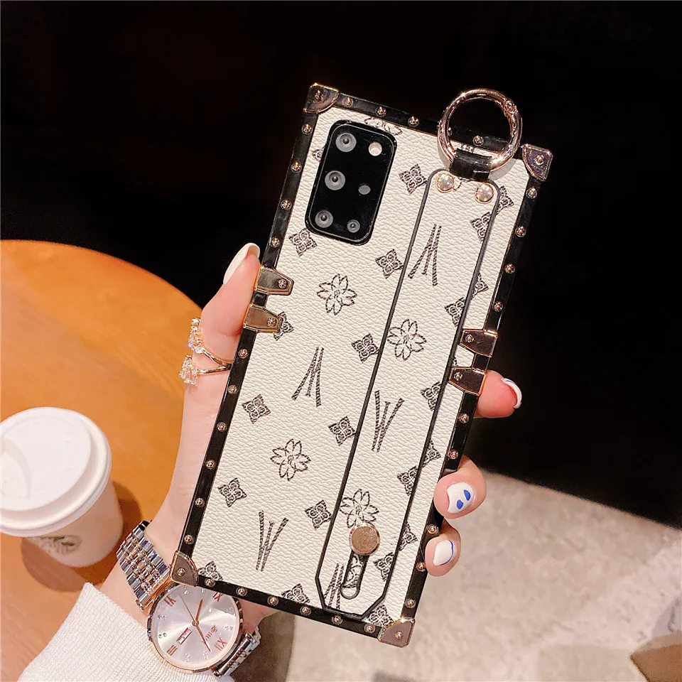MUSUBO Wrist Strap Phone Cases For Samsung Galaxy S21 Ultra S20 Fe Note 20 Plus A71 5G A51 Shockproof A12 Soft Cover Girls Women samsung flip phone cute