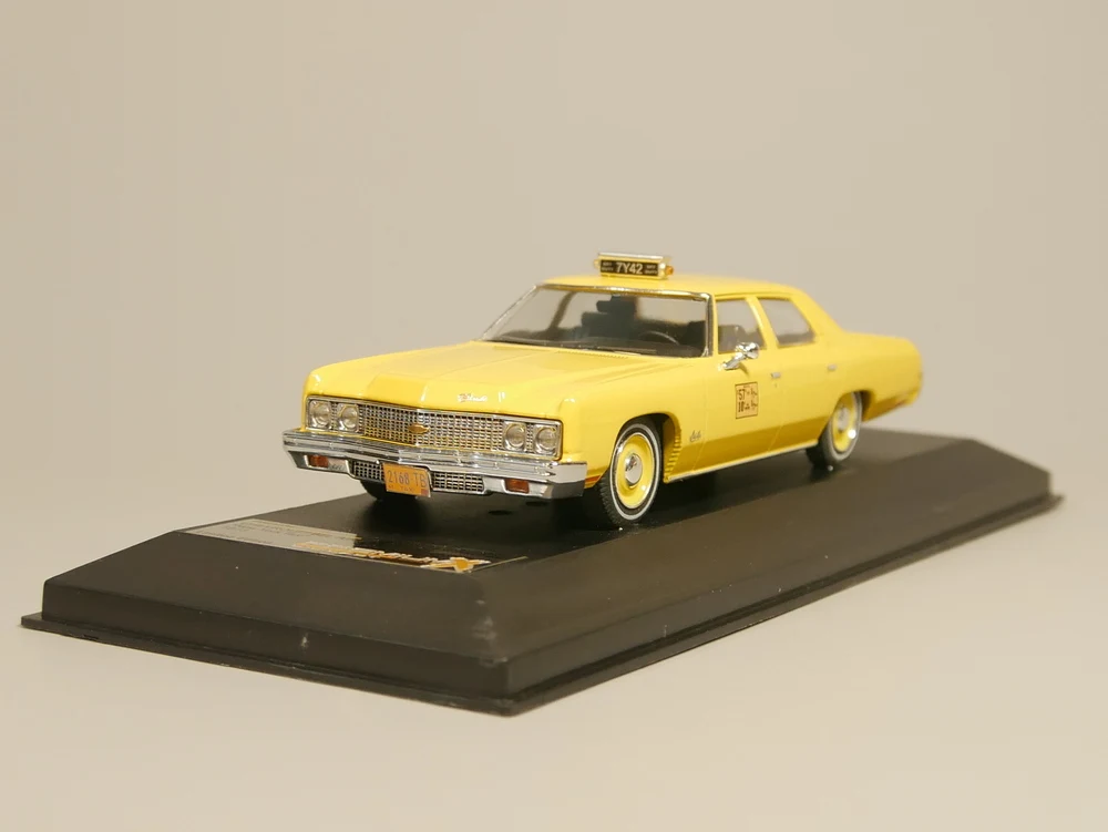 Премиум X 1:43 Chevrolet Bel Air New York Taxi 1973 литьевая модель автомобиля| |