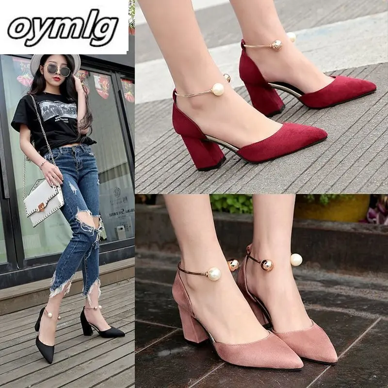 

Temperament elegant pearl high heels 2019 new white thick with single shoes middle hollow fashion simple womens shoes work shoes