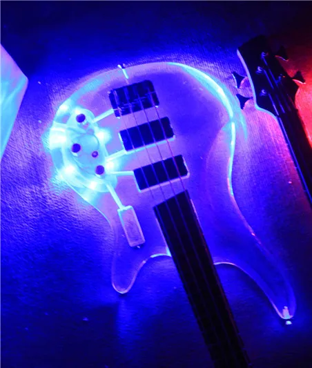 4 струны, Акриловая электрическая бас-гитара с красным/синим/желтым светодиодный, Кленовая горловина, гриф из розового дерева - Цвет: blue
