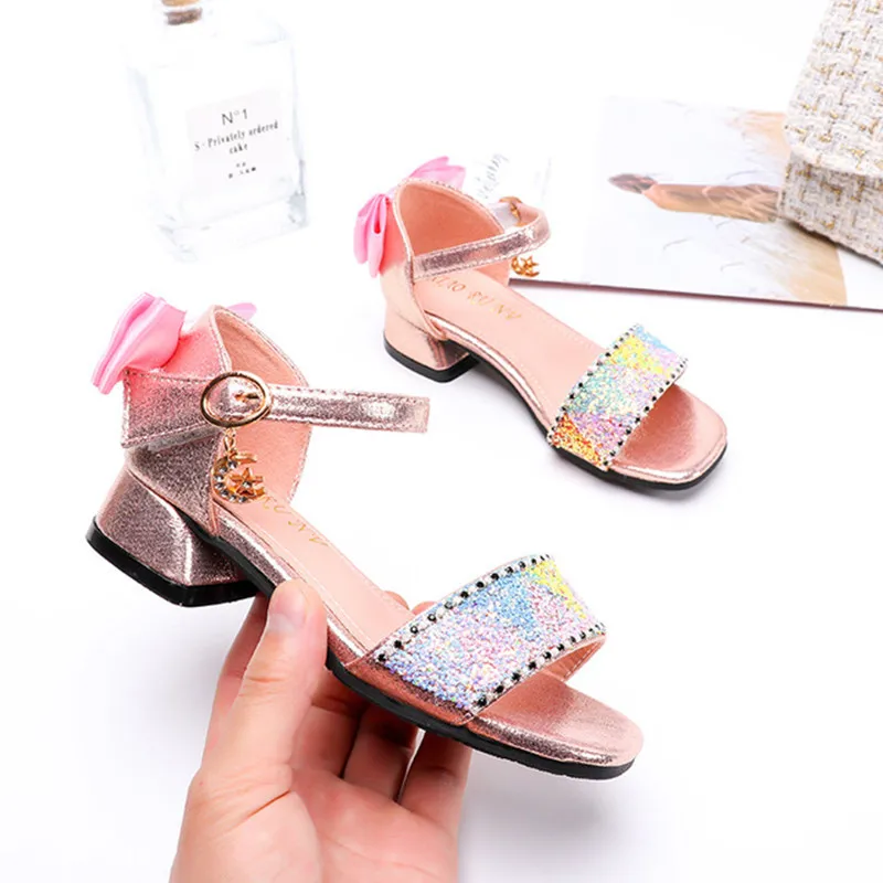 Fashion cute 3cm thick heel children's sandals 2020 new one word with Colored sequins princess shoes student rhinestone sandals