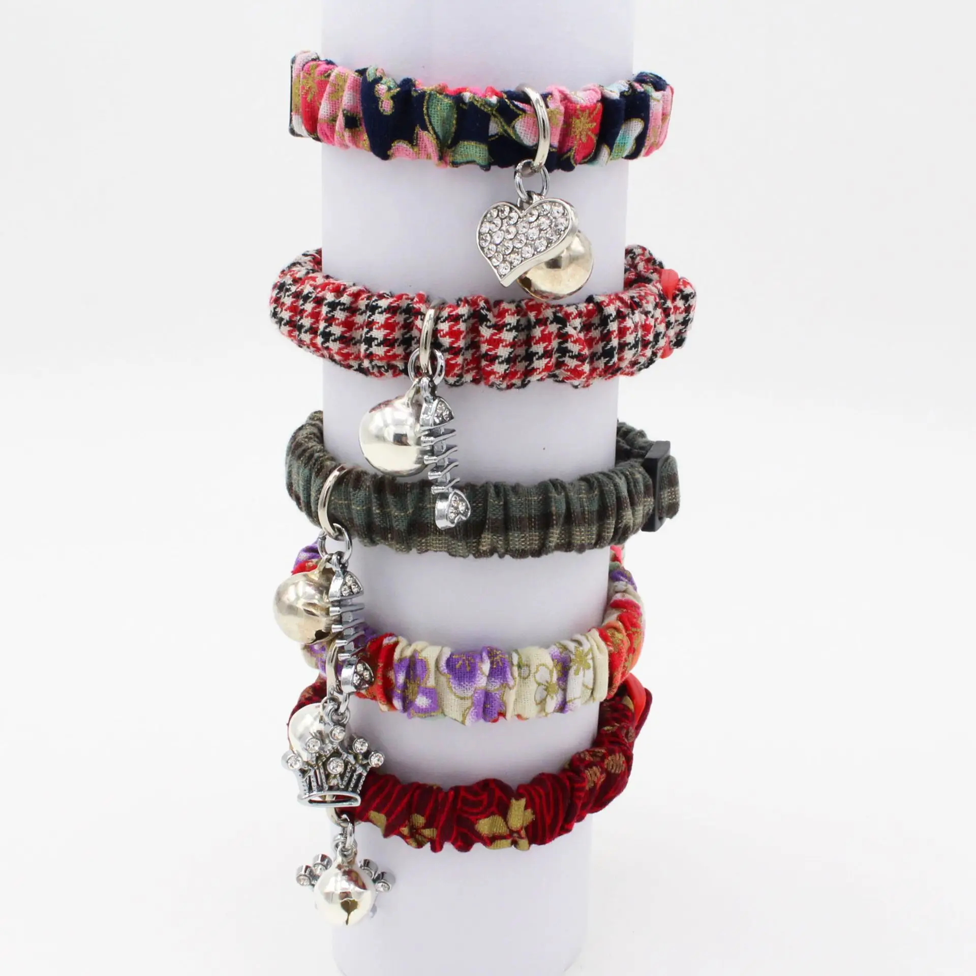 Cat Collar Elastic Neck Ring with Crystal & Bell Collars Printing Kitty Necklace Adjustable Kitten Collar Cat Accessories