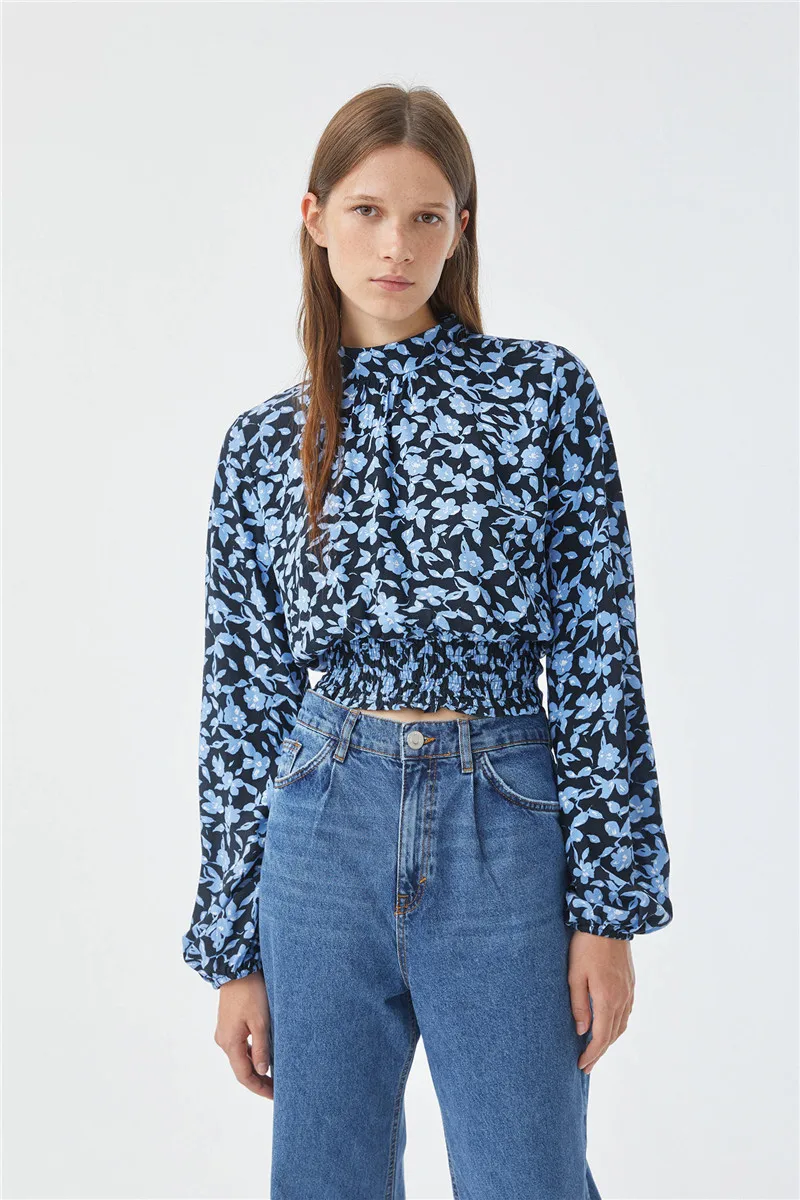 

Europe and the wind in the fall and winter of 2020 new dress sexy backless holiday wind printed blouse with short coat of French