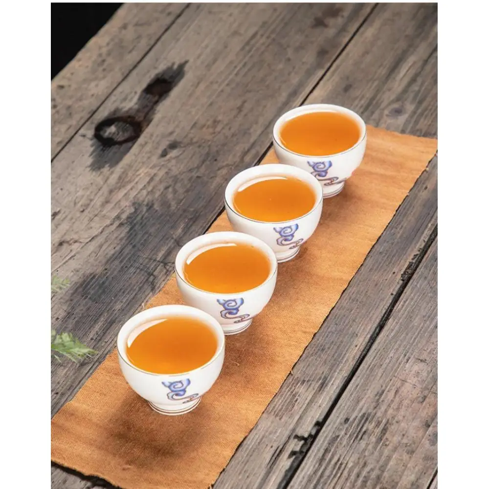 70ml Ceramic Master Cup Drinkware Handpainted Blue And White Chinese Kung Fu Tea Set Cups Ceramic Porcelain Cups For Puer Oolong 70ml Ceramic Master Cup Drinkware Handpainted Blue And White Chinese Kung Fu Tea Set Cups Ceramic Porcelain Cups For Puer Oolong