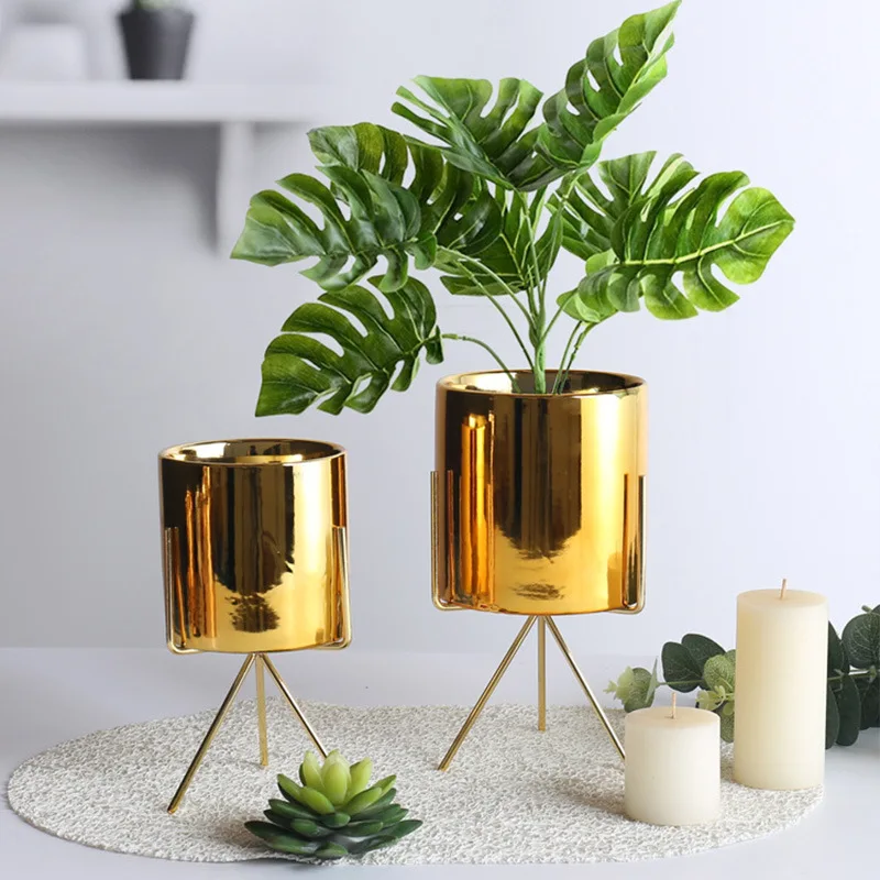 

Nordic Creative Plating Flower Pot Aristocratic Room Decor Table Accessories Gift Vase Home Wedding Corridor Oranment LA308