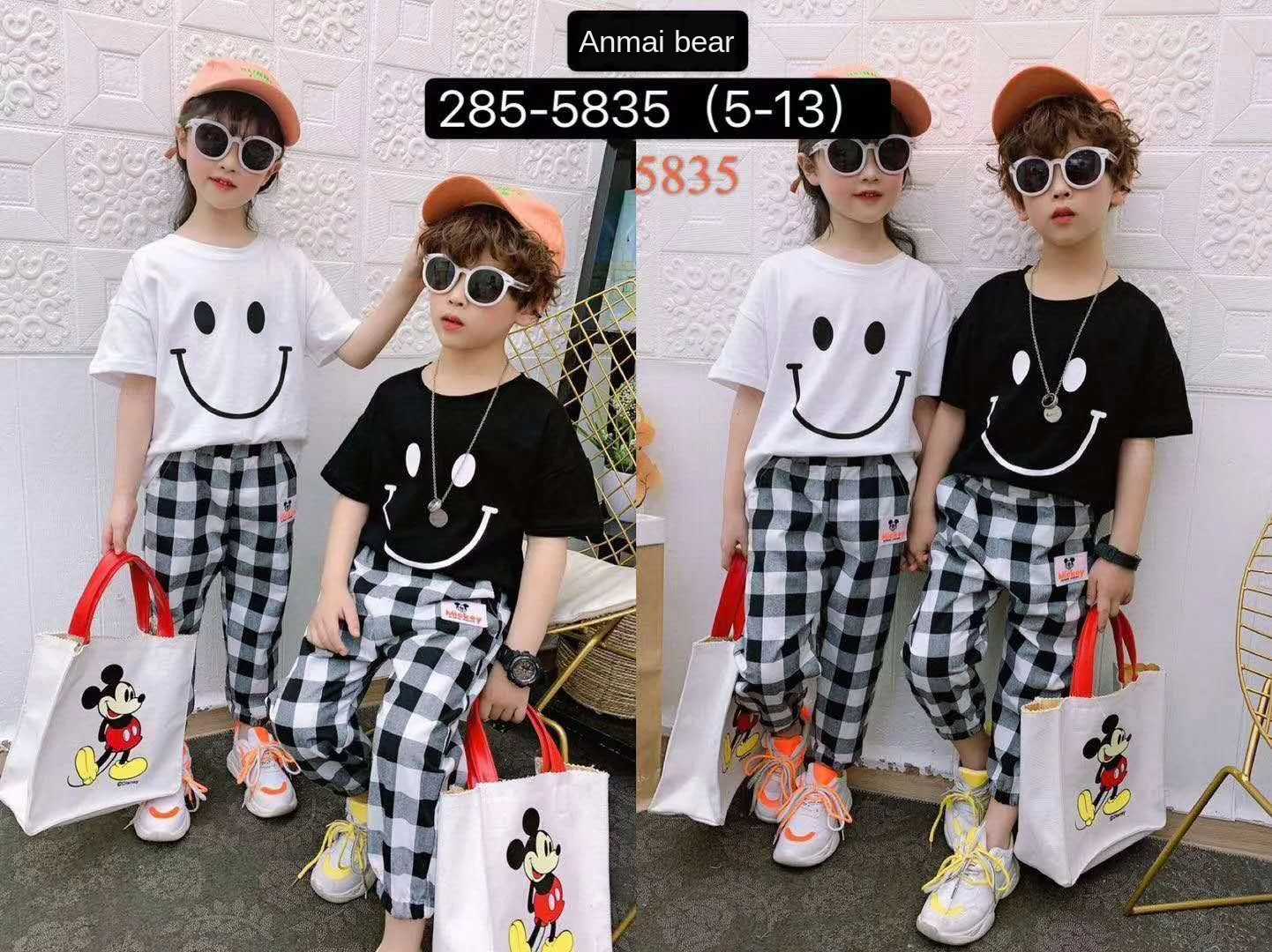 

2020 New summer trend is short sleeved T-shirts and casual checked pants for boys and girls