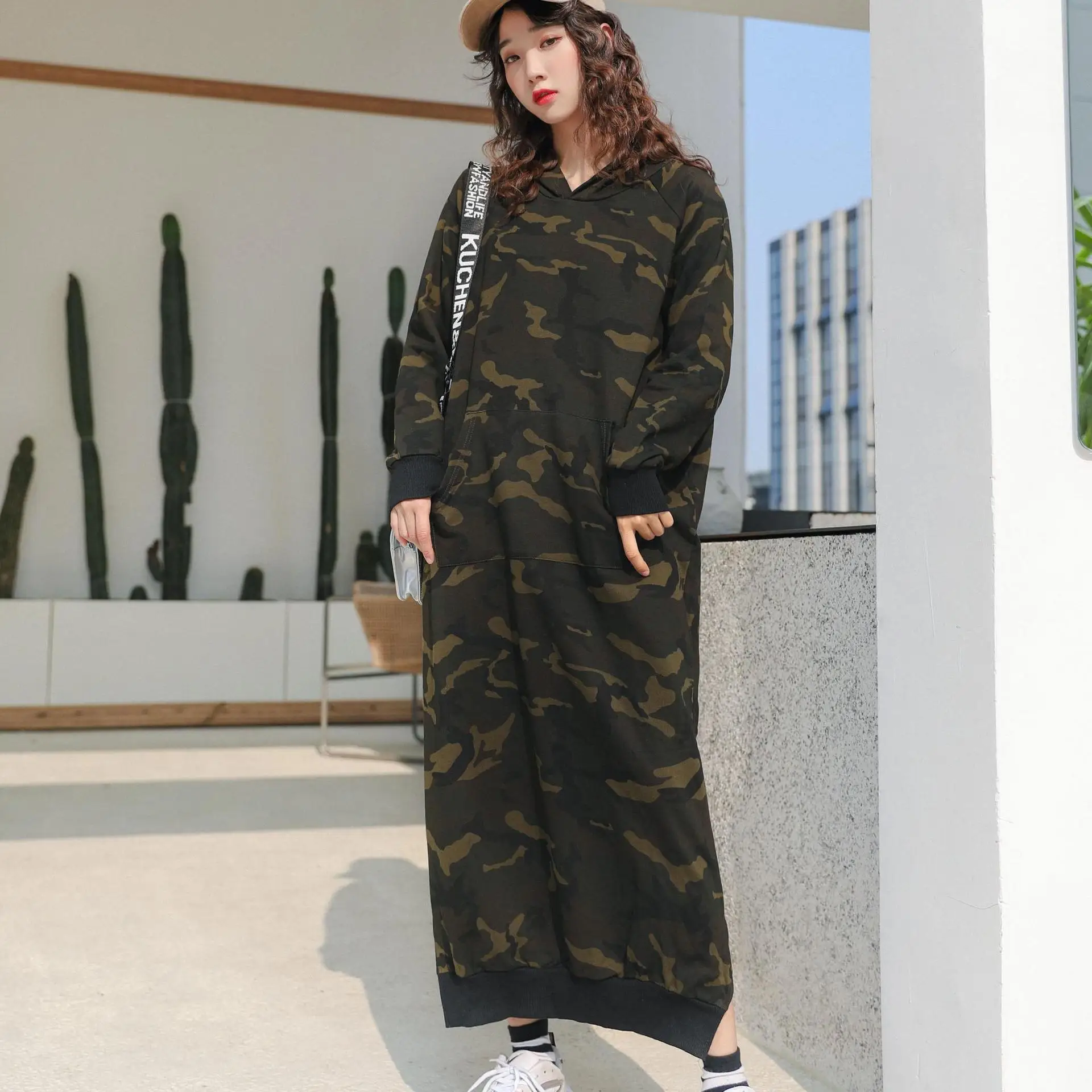 Осенне-зимнее длинное камуфляжное платье в Корейском стиле для девочек, Свободный свитшот больших размеров, элегантные длинные стильные пуловеры, платья