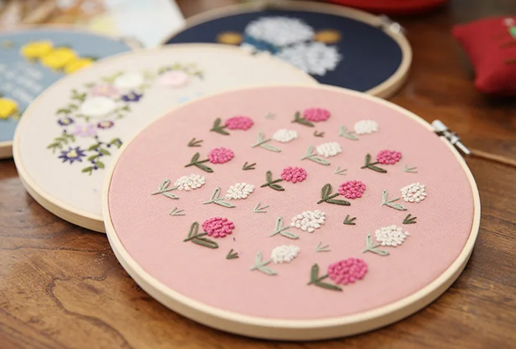 9002945198_2001160281