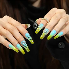 

Gradient Luxury Long Fake Nails Acrylic Full Coverage Long Coffin Faux Nail Design Tips, Removable, With Glue, 24 Pieces / Box