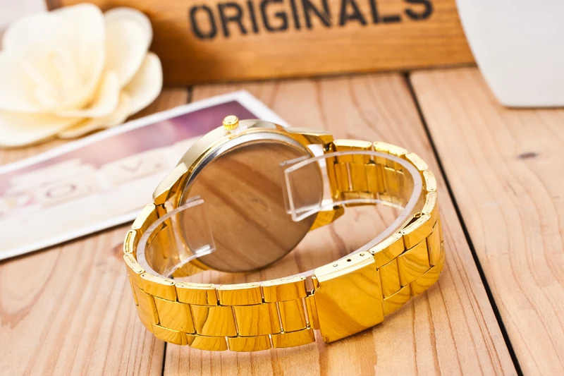2020 special new high quality CH ladies watch sports quartz female watch rose gold stainless steel rhinestone digital watch