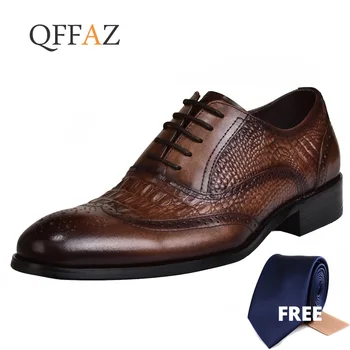 

QFFAZ 2020 New Men Dress Shoes Genuine Leather Male Oxford Italian Classic Vintage Lace-up Men's Brogue Shoes Oxford