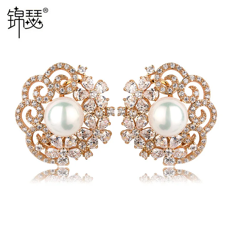 

Zither Love Domino Ear Clip Copper with 3A Zircon Shell Beads Korean-style Ear Stud