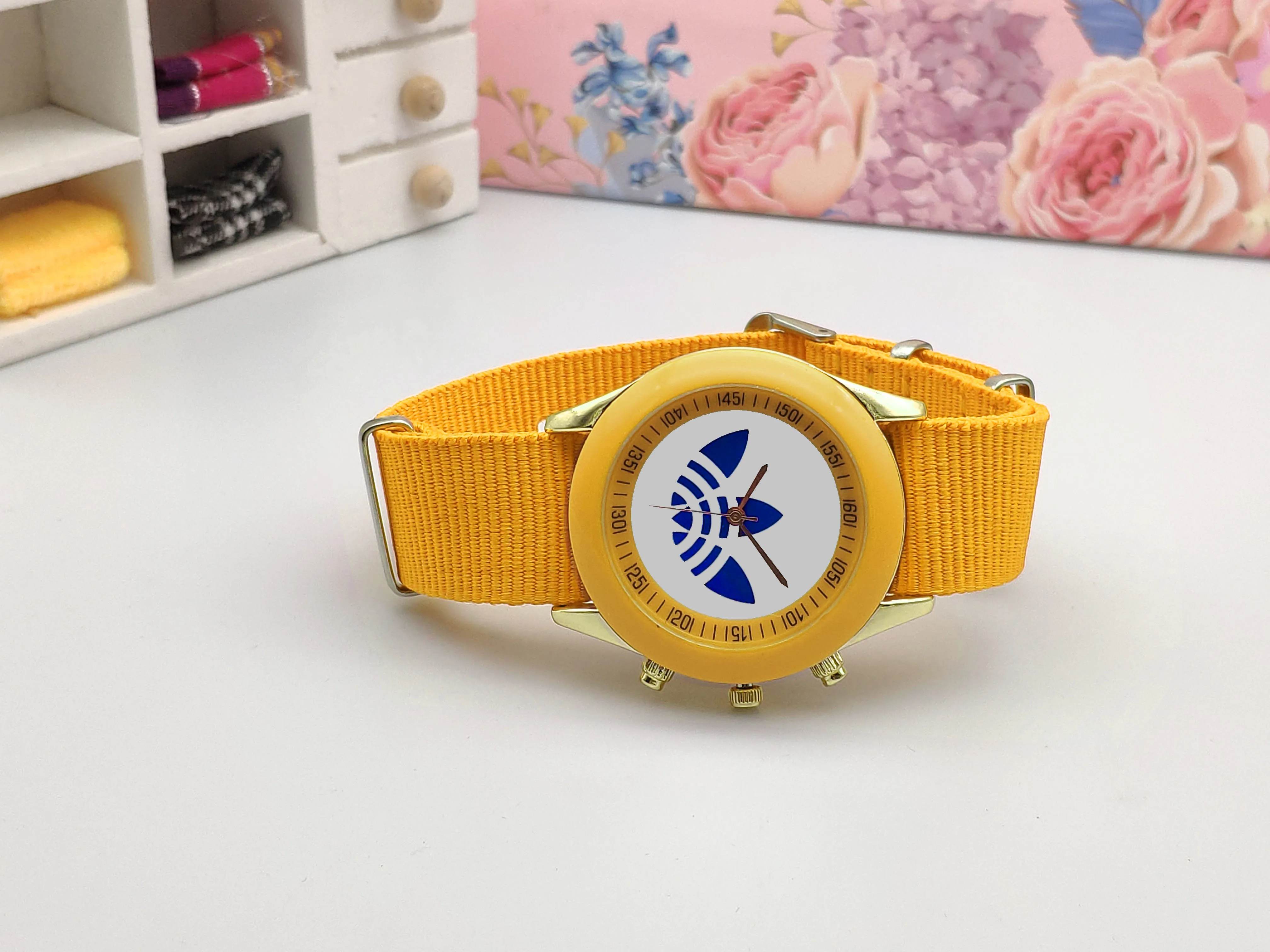Ins Брендовые женские часы Ультра тонкое полотно холста кварцевые часы модные женские наручные часы Relogio Feminino женские часы Relojes