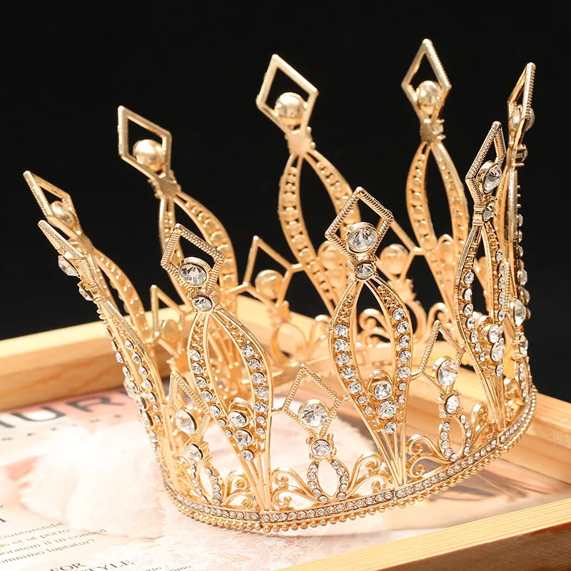 Metal Crown Princess Topper Crystal Pearl Tiara Children Hair Ornaments for Wedding Birthday Party Cake Decorating Tools