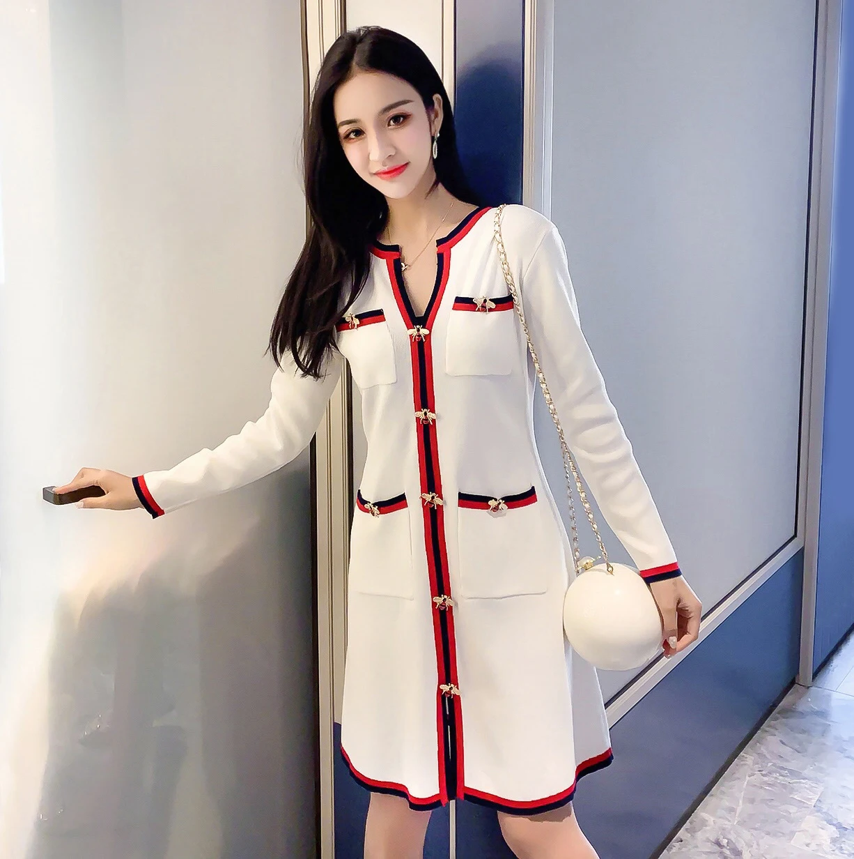 

Contrast Colour Striped Knitted Women Dress 2019 Autumn Winter Runway Bees Button V-Neck Long Sleeve Pocket Vintage Dress
