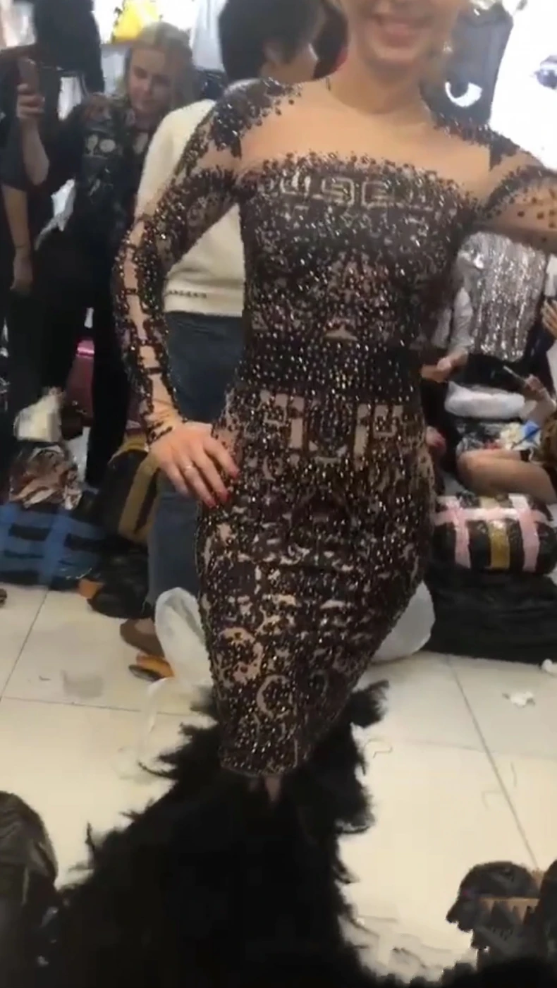 

2020 Luxury Black Feathers Mermaid Long African Prom Dress Evening Party Gowns Slim Beading Formal Evening Dress robe de soriee