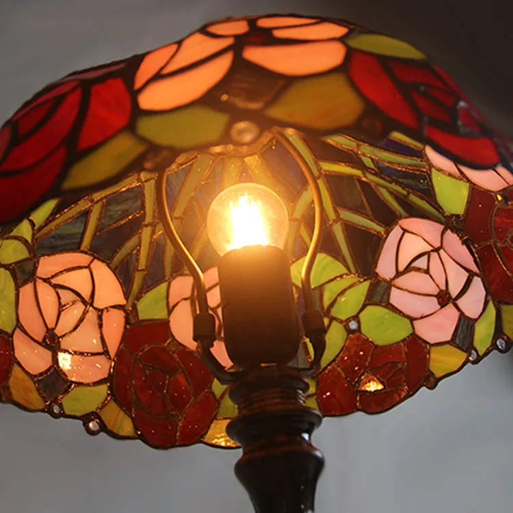 

New Table Lamps Stained Glass Lamp led light Bedside Study Pastoral Living Room Bar Table Lights Christmas home Desk lights