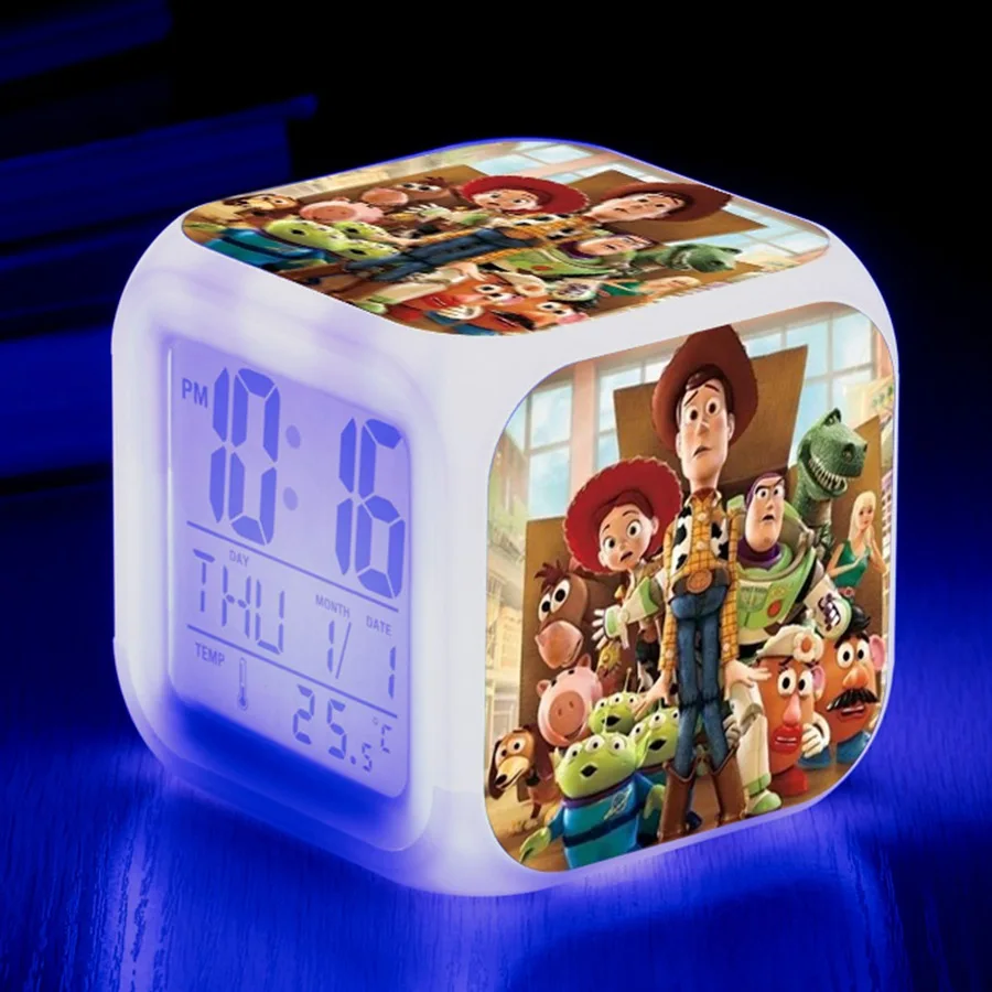 Toy story 4 buzz lightyear Вуди и Джесси будильник, светящийся светодиодный, изменение цвета, цифровые часы для детской комнаты, многофункциональные игрушки - Цвет: 27