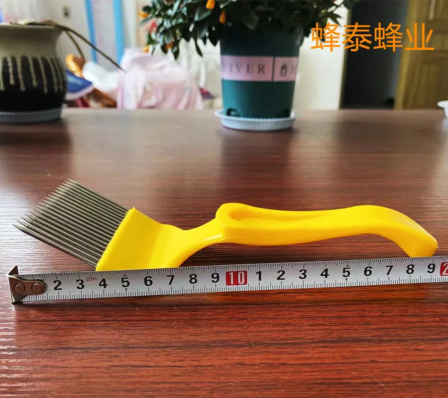 5PCS yellow 18-pin stainless steel plastic honey fork honey shovel scraper needle cut cutter shovel beekeeping tool
