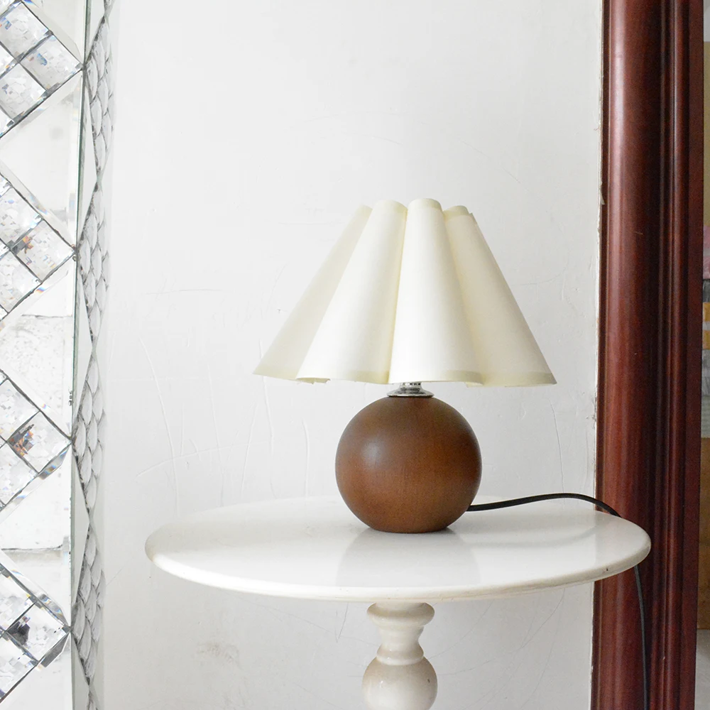 Vintage Pleated Fabric Round Metal Base 1-Light Table Lamp