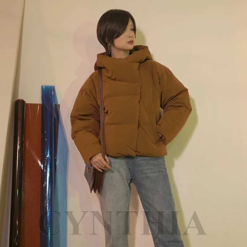 

CYNTHIA Original Designer 2019 winter new women's hooded down jacket women's White Velvet thickened coat short