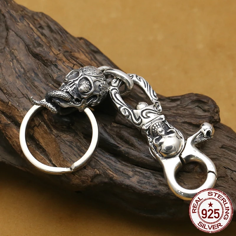 

100% S925 sterling silver keychain personality fashion retro punk style domineering skull shape to send a gift of love new hot