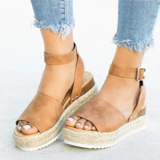 2021 Summer New Shoes Womens Sandals Students Flat Platform Shoes Women Soft Patent Leather Gladiator Sandals Female Beach Shoes Brown