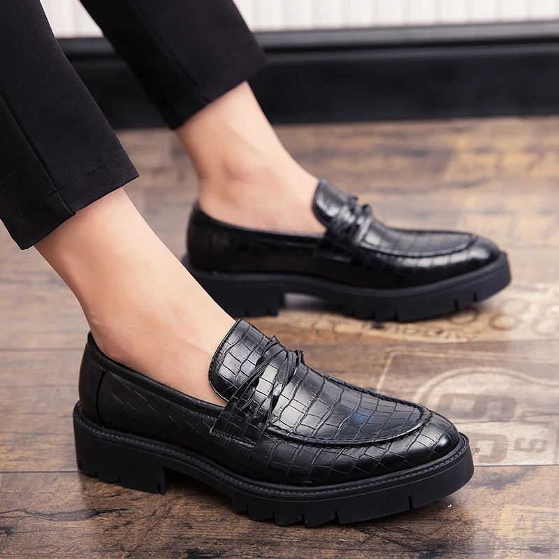 

Leather Sneakers Mens Luxury Shoes Men loafers Designer Black Shoes Men Fashion Shoe Flats Slip On Casual Sneakers Drop Shipping