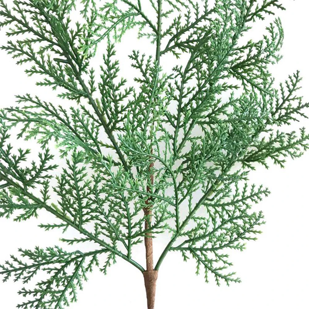 1/5 шт. Реалистичный искусственный кедр выбирает Cypress листья сосновые шишки стеблем поддельные с растительным принтом в виде листьев Новогоднее украшение цветы