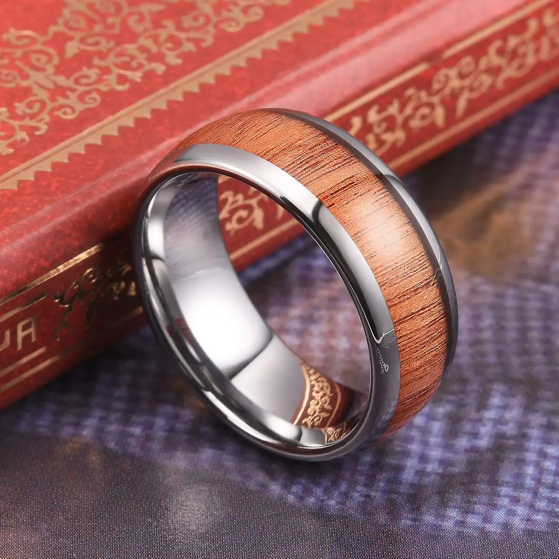 Bague de mariage en titane avec incrustation de flèche en bois de Koa pour homme, bague de fiançailles en acier inoxydable, bague de chasse viking, cadeau de bande de mariage, luxe, 8mm