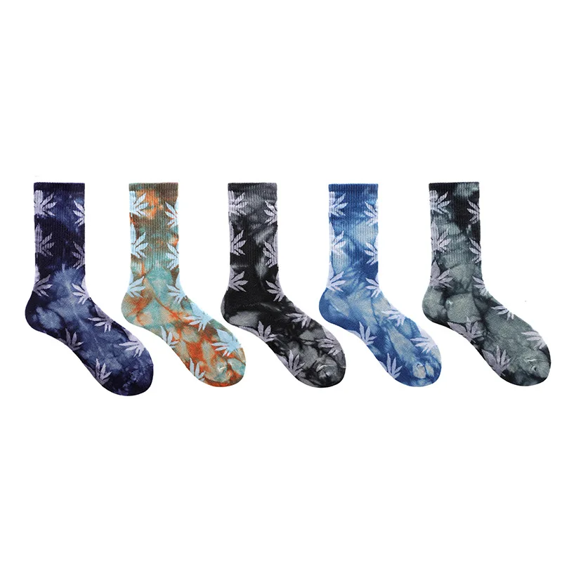 

Autumn Winter New Socks Personality Composite Color Maple Leaf Pattern Breathable Deodorant Anti-Friction Tube Socks Unisex