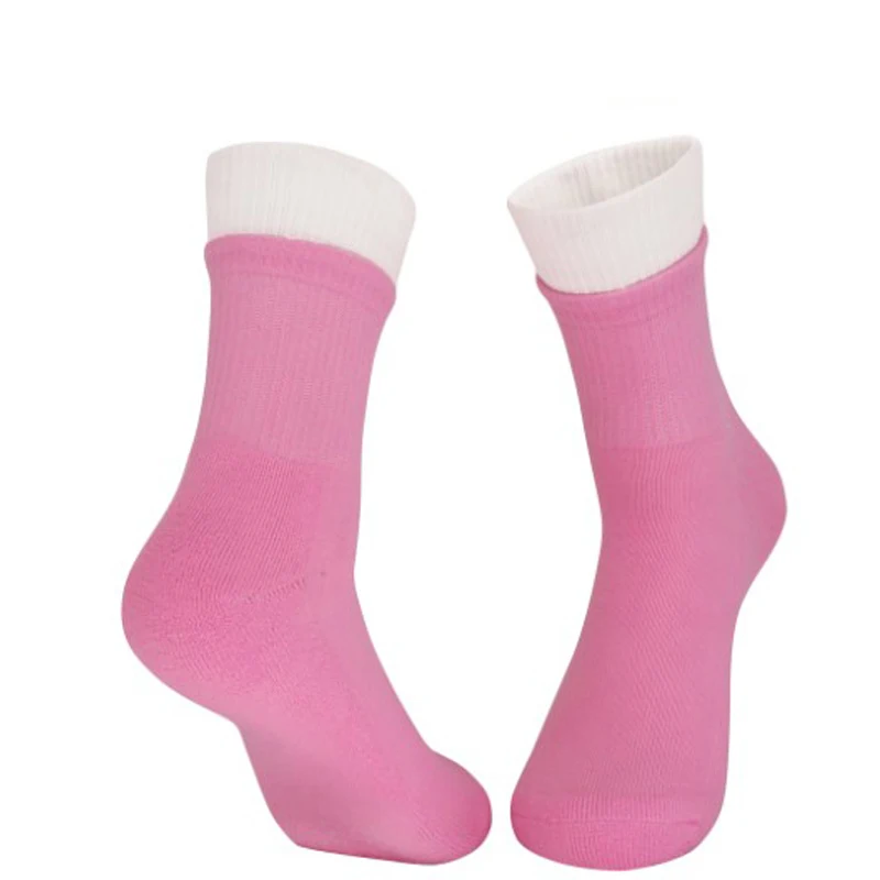 Женские спортивные короткие носки разноцветные Разноцветные с радужной