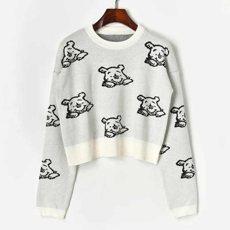 2019 autumn new fresh black and white hit cartoon cub tease loose short knitted sweater bottom womens sweaters 2019 autumn new fresh black and white hit cartoon cub tease loose short knitted sweater bottom womens sweaters