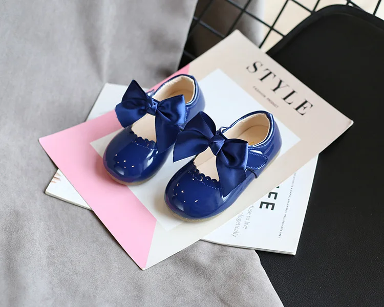 Summer Kids Shoe 2021 Spring Fashion Leathers Sweet Children Sandals For Girls Toddler Baby Breathable PU Out Bow princess Shoes boy sandals fashion