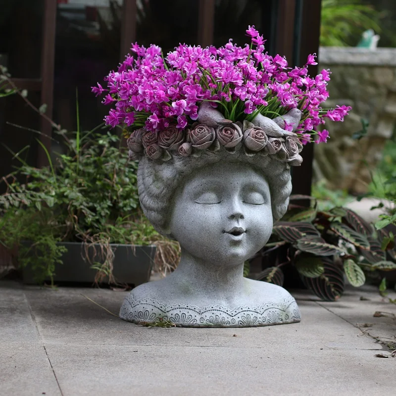 Садовая ваза-статуэтка, статуэтки, домашний декор, три маленьких птички, стоячие на голове девочки, в венке, цветочный горшок