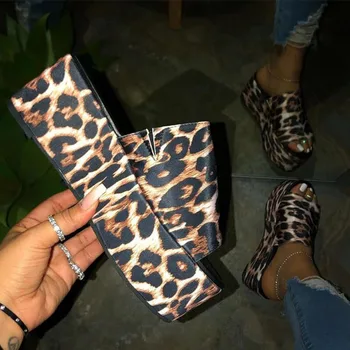 

summer new 2020 women high-heeled slipper shoes woman flat beach slippers waterproof platform sandals outdoor beach flip flop