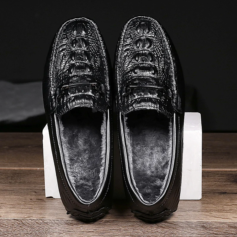 Mens Shoes Genuine Leather Mens Slip on Loafers For Men Business Brand Luxury Footwear Man Casual Warm Winter Flats Handmade