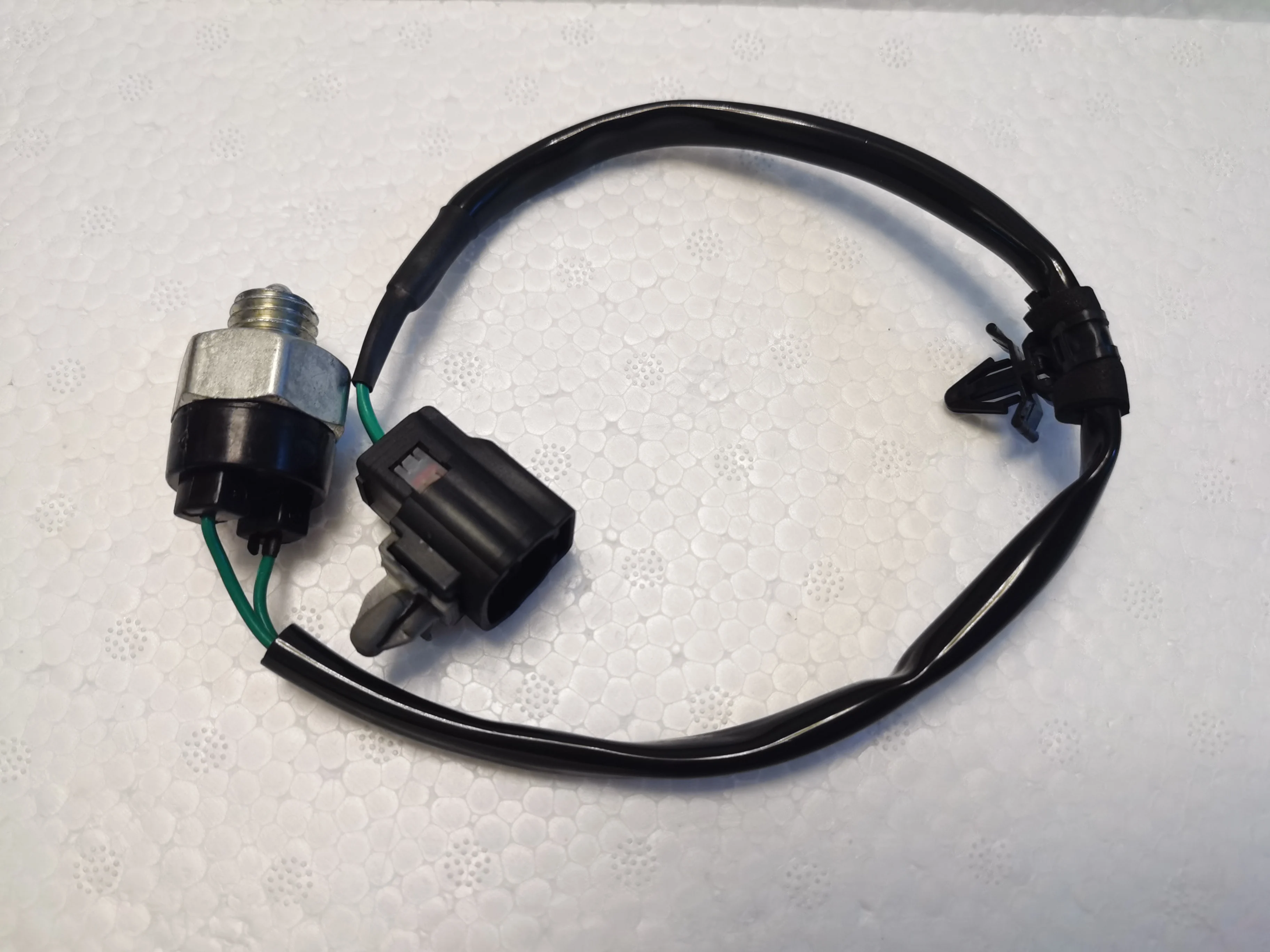 Reversing light switch For Mazda 3 2010 year Reversing switch for Mazda 6 2006-2011 G5P1-17-640