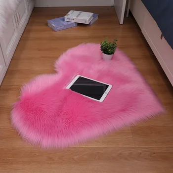 

Fluffy Heart-shaped Carpet, Fluffy Floor, Soft Faux Fur Mat for Home, Bedroom, Fluffy Rug/floor Blanket, Multi-color Options