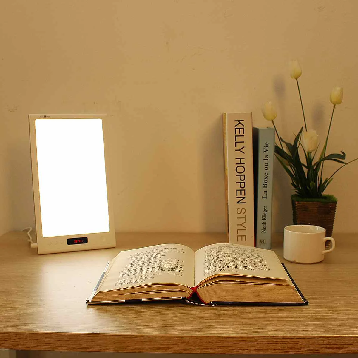 

4 Modes SAD Therapy Lamp LED Light Seasonal Affective Disorder Phototherapy Light Simulating Natural Daylight With Clock