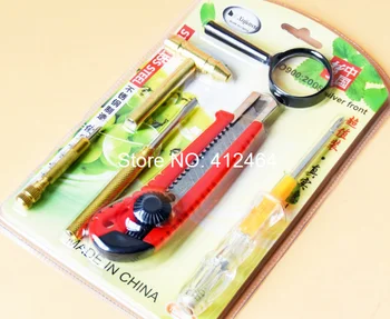 

Familiar animal airbag shell packed with transparent plastic is inserted by PVC airbag shell and card packed with transparent