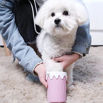 

Dogs Paws Washing Tool, Pet Portable Cleaning 360-degreed Foot Cup With Soft Silicone Brush