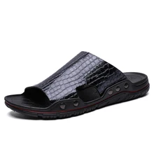 Новинка; кожаные тапочки для мужчин; классическая обувь для дома и улицы; повседневные мужские шлепанцы; пляжные сандалии; Sandalias zapatillas hombre