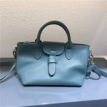 

2020 Luxury Design Bucket Tote Bag First Layer Cowhide Leather Handbag for Women Solid Color Casual Female Crossbody Bags