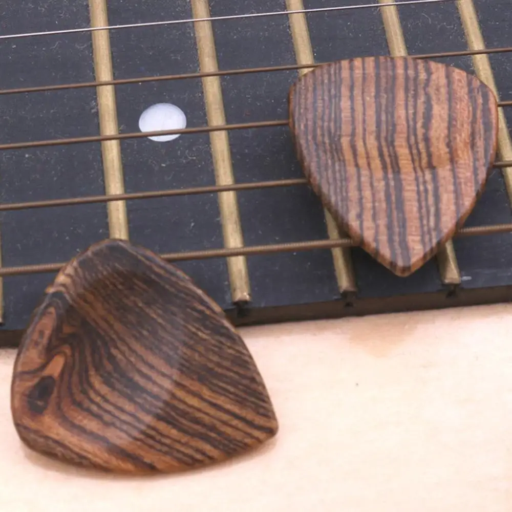 

Guitar Bass Wood Picks Guitar Gold Sandalwood Picks Necklace Pendant Gifts Solid Wood Picks Guitar Shrapnel