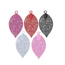 DoreenBeads модные медные Филигранное тиснение Подвески Розовый серый красочный лист стиль ювелирных изделий DIY фурнитура 30 мм x 16 мм, 30 шт