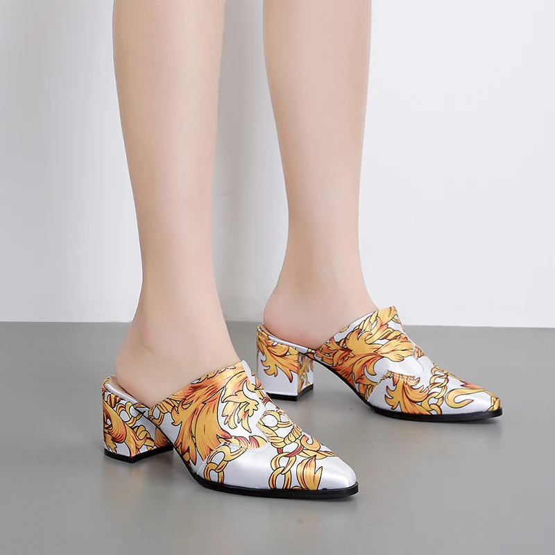 

Shoes Ladies' Slippers Cover Toe 2019 New Women Slides String Bead Square heel Med Heeled Mules Fashion Block Heels Luxury
